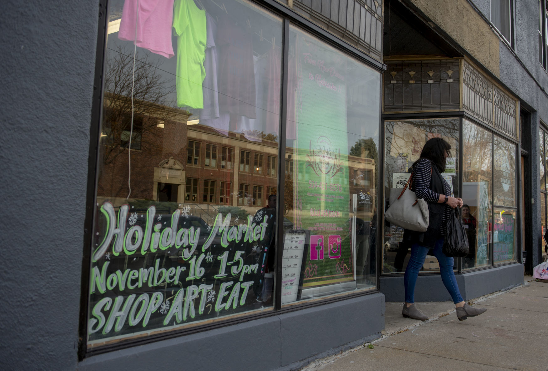 Holiday Makers Market, 11.16
